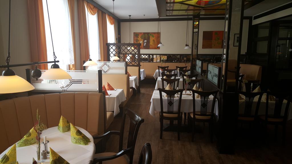 Hotel Ratskeller Luchow Bagian luar foto
