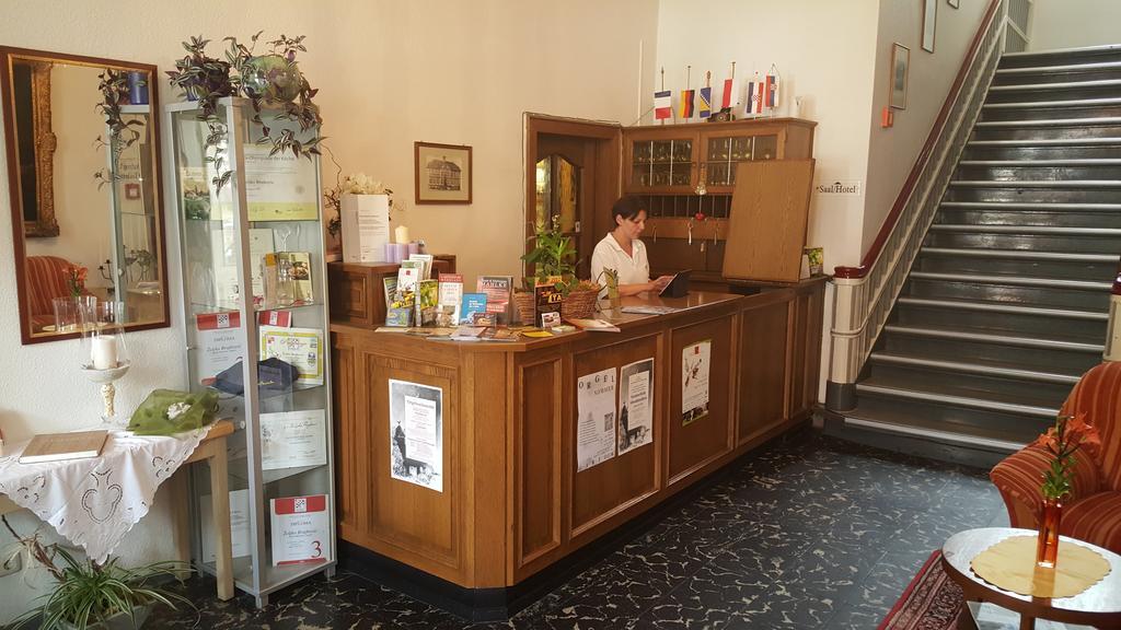 Hotel Ratskeller Luchow Bagian luar foto