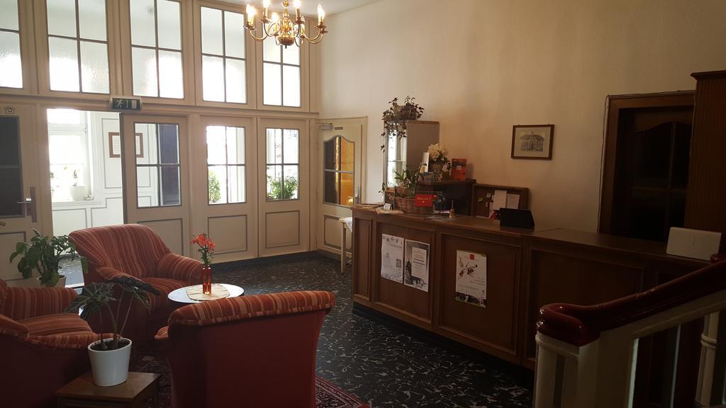 Hotel Ratskeller Luchow Bagian luar foto